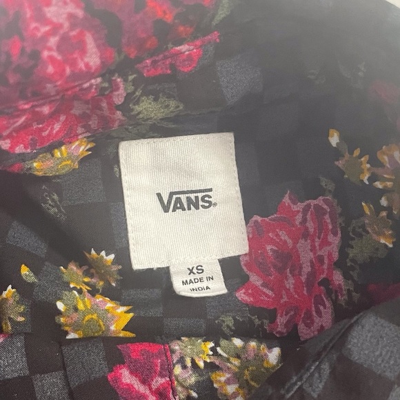Vans Botanical Checkered Crop Button Shirt - Picture 8 of 9